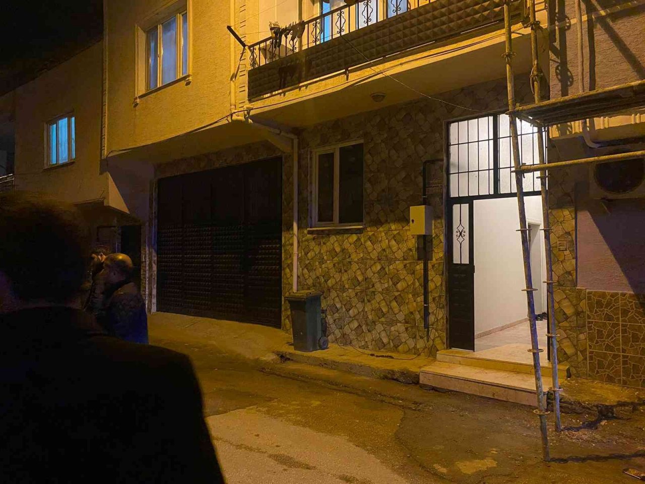 Bursa’da iş yerinde fenalık geçiren genç odasında ölü bulundu