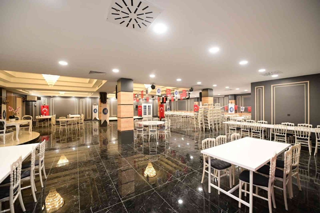 Atıl durumdaki düğün salonu, şehit aileleri, gaziler ve ihtiyaç sahiplerinin yüzünü güldürecek