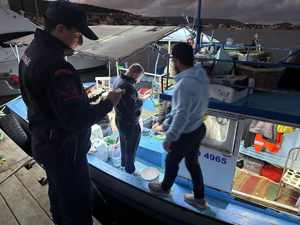 Ülke geneli ’yasa dışı bahis’ ve ’kumar, tombala, oyun makineleri’ uygulaması: 37 gözaltı