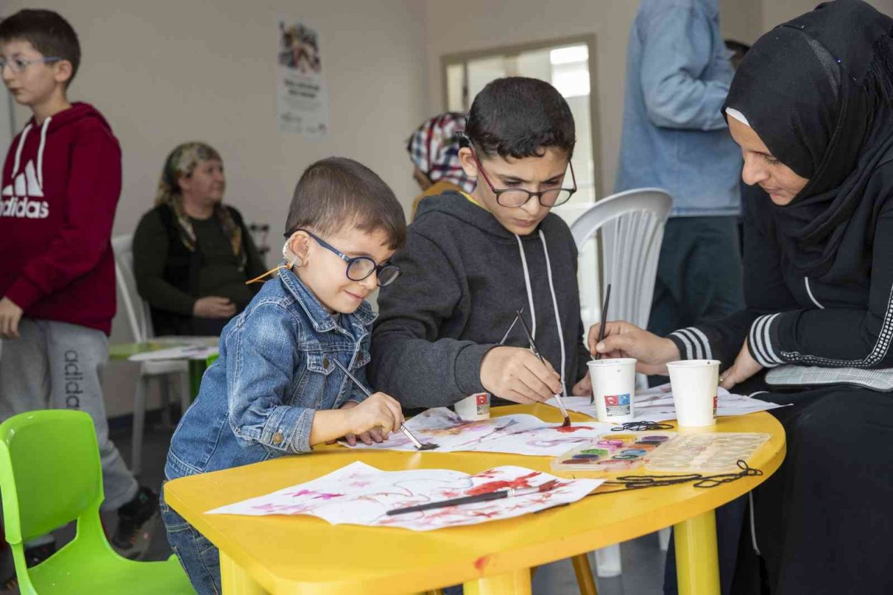 Mersin’de ’Sosyal Uyum Projesi’ tüm kesimleri bir araya getiriyor