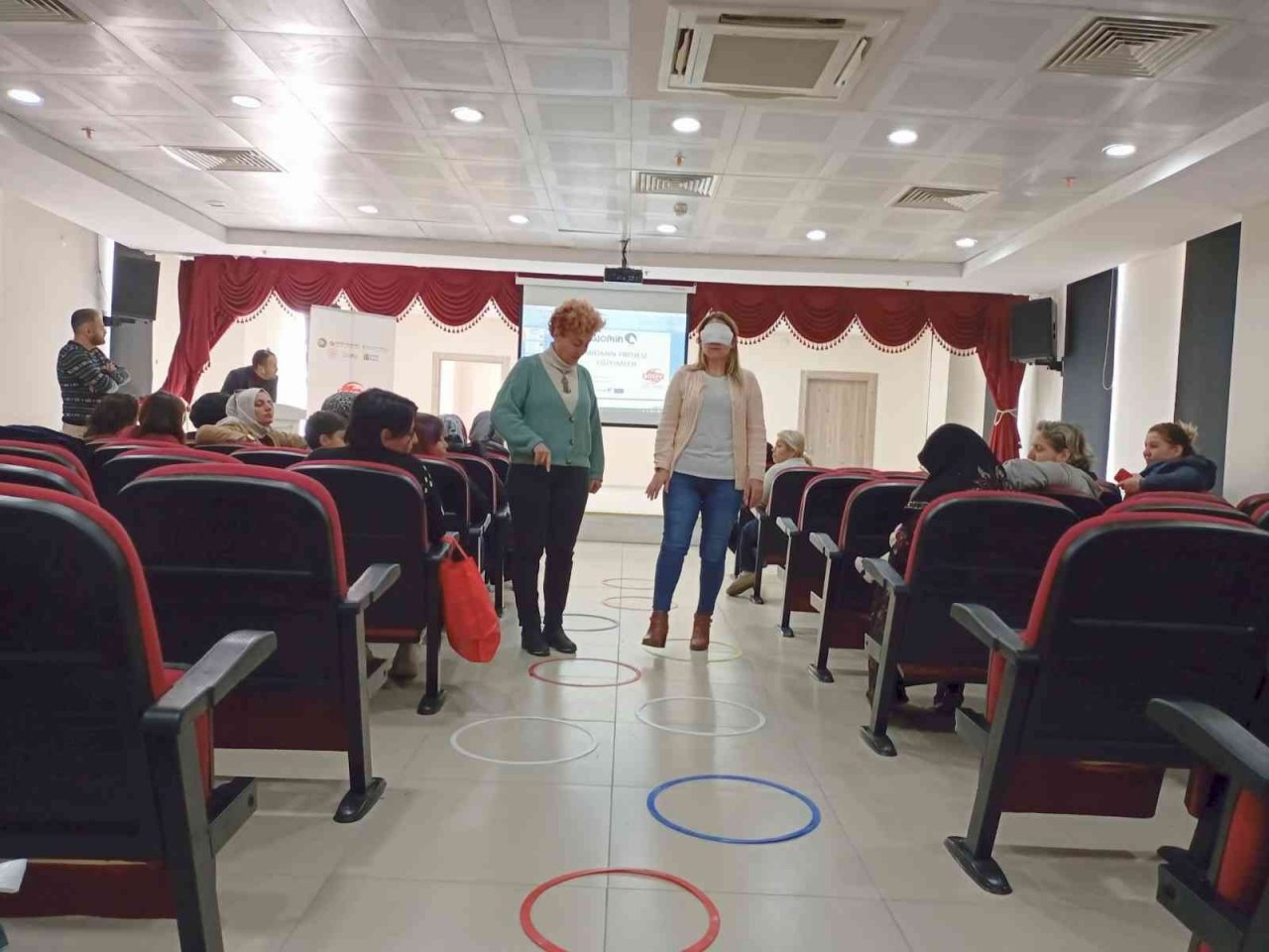 Yenimahalle’de kadınlar için girişimcilik semineri düzenlendi