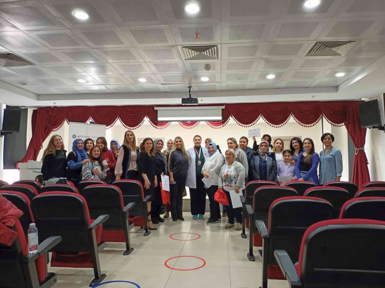 Yenimahalle’de kadınlar için girişimcilik semineri düzenlendi