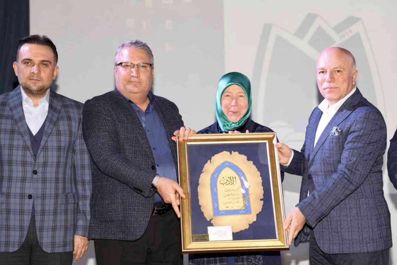 Başkan Çerçi’ye ‘Fahri Hemşehrilik Beratı’ verildi