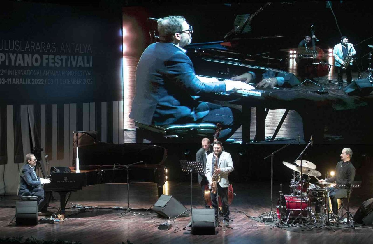 Piyano Festivali’nde caz gecesi