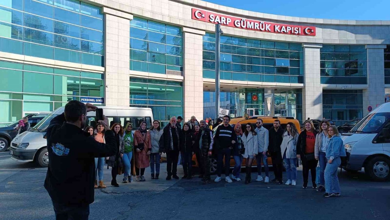 Türkiye’den Gürcistan’a günü birlik gezi turlarına yoğun ilgi