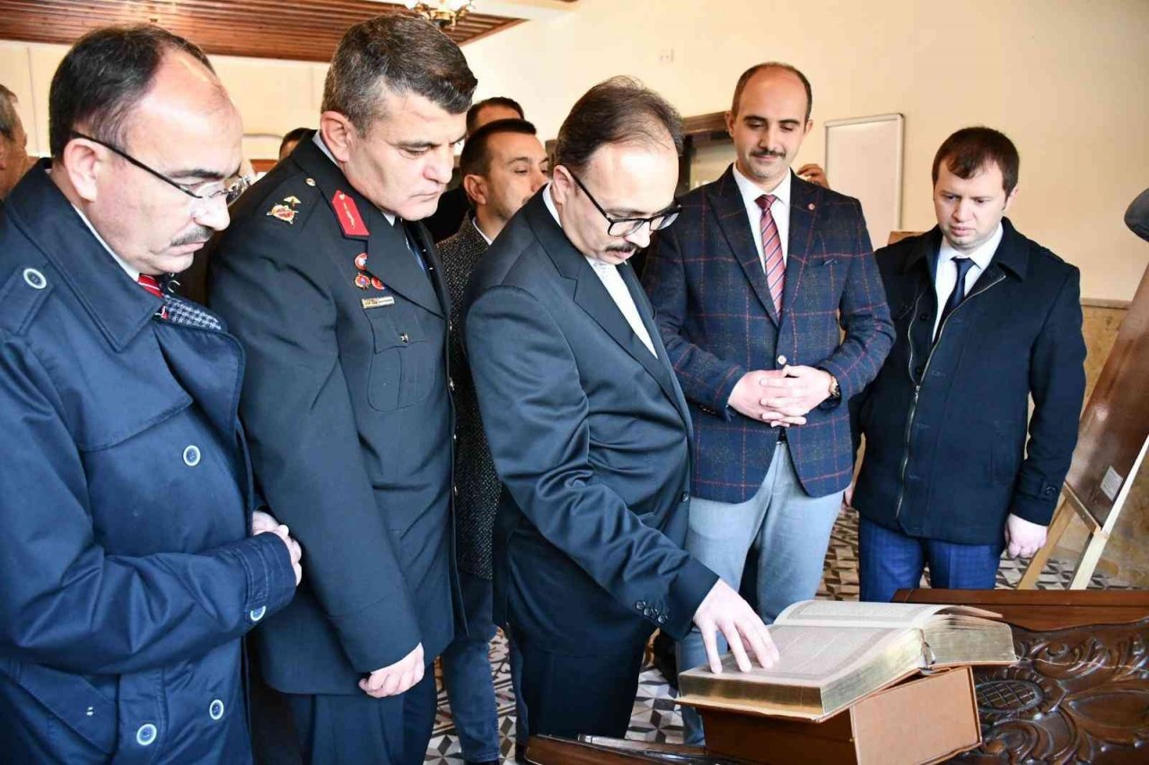 102 yıl önceki heyecan yeniden canlandı