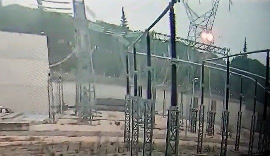 Bursa’daki uçak kazası kamerada...Gökyüzünde 380 bin voltla gelen ölüm