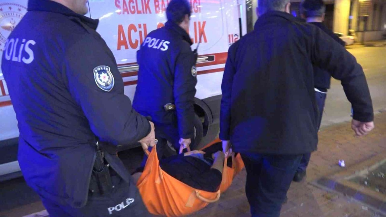 Masaj salonundaki tartışma kanlı bitti, 1 kişi bıçaklanmış halde bulundu