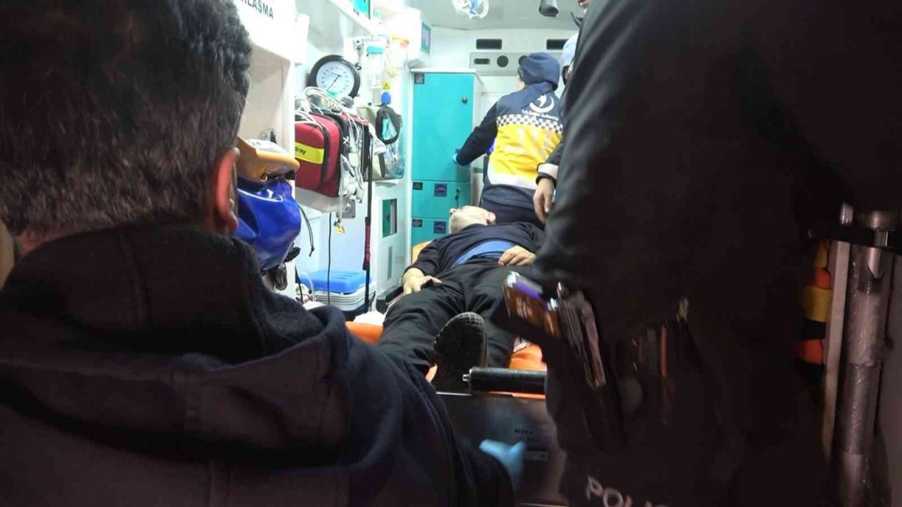 Masaj salonundaki tartışma kanlı bitti, 1 kişi bıçaklanmış halde bulundu