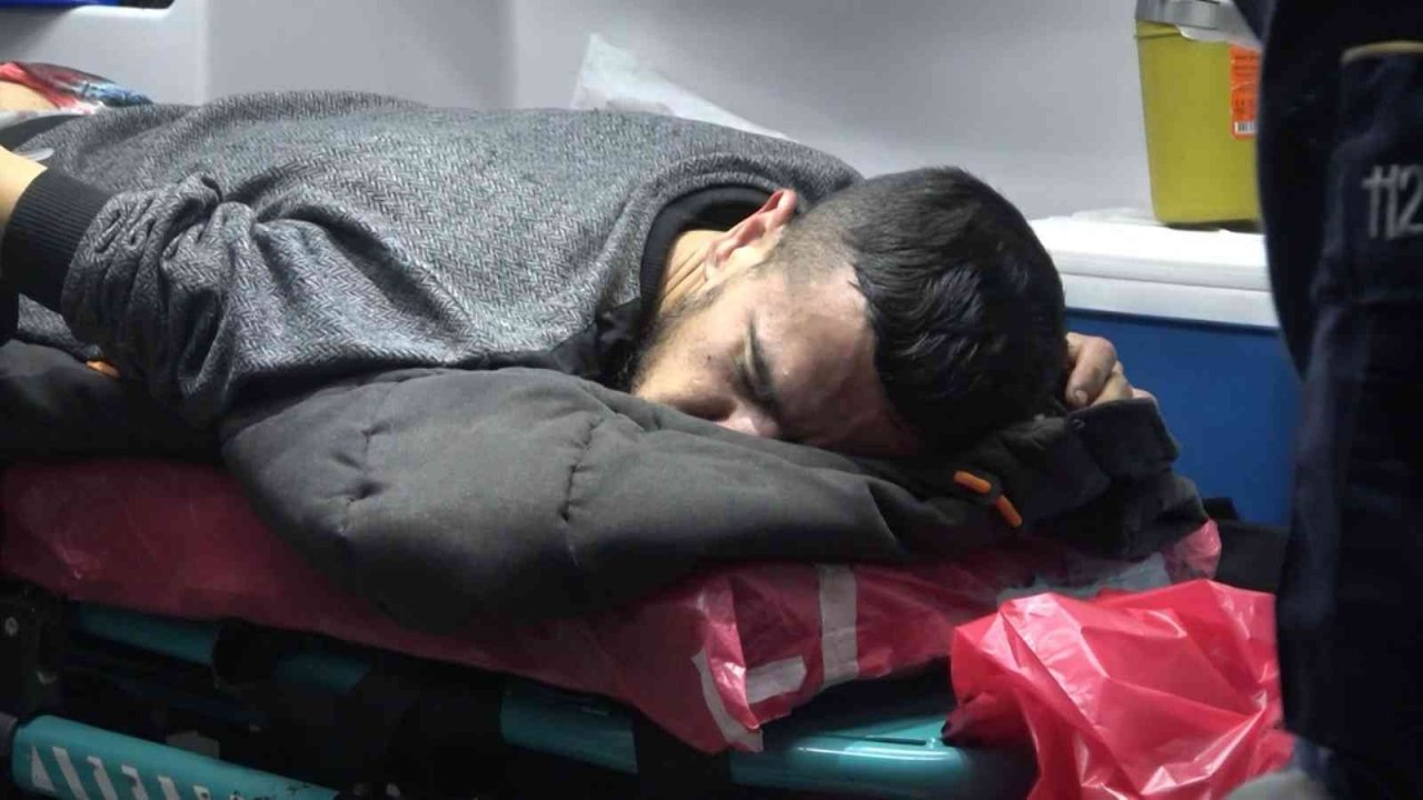 Bursa’da hem darp edildi, hem silahla vuruldu