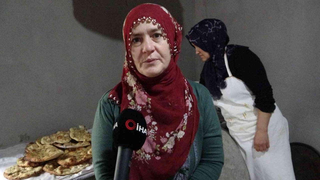 Aile ekonomisine katkı için başladı siparişlere yetişemiyor