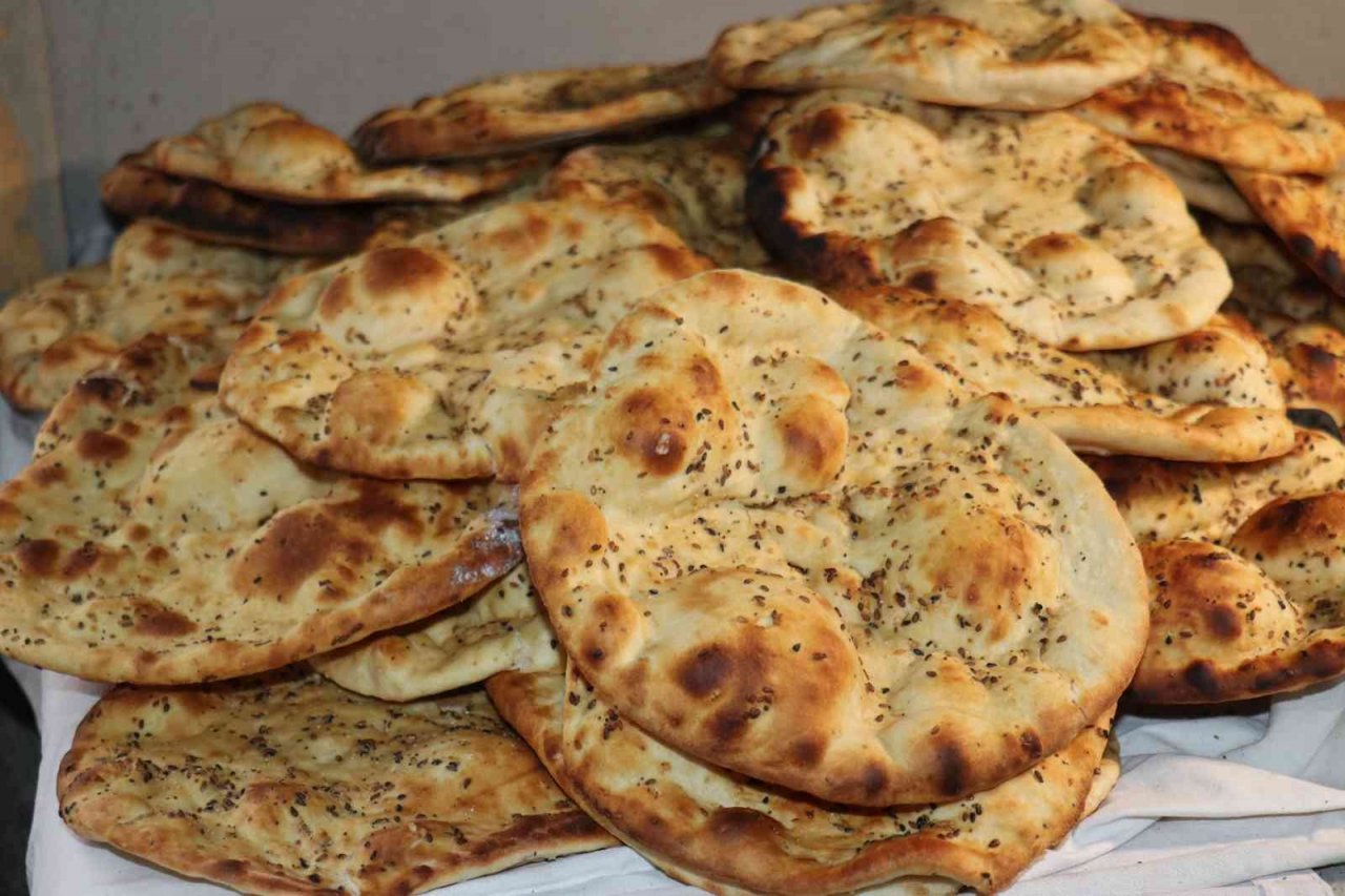 Aile ekonomisine katkı için başladı siparişlere yetişemiyor