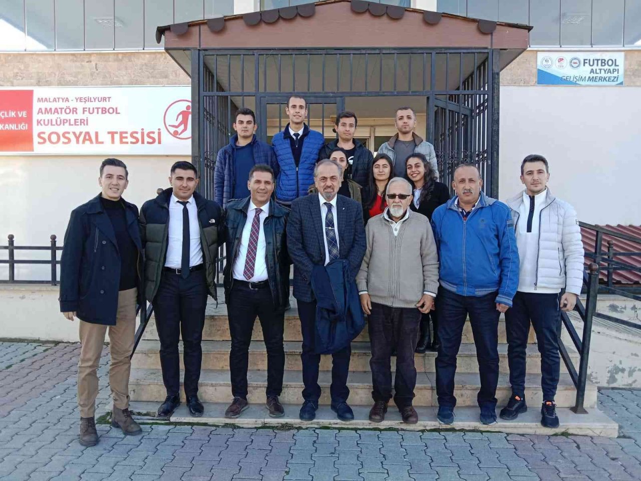 Futbol hakem kursuna 200 başvuru oldu, 100’ü eğitime alındı