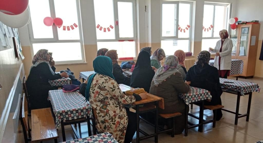 Malatya’da “Aile Okulu” projesiyle 9 bin 69 aileye ulaşıldı