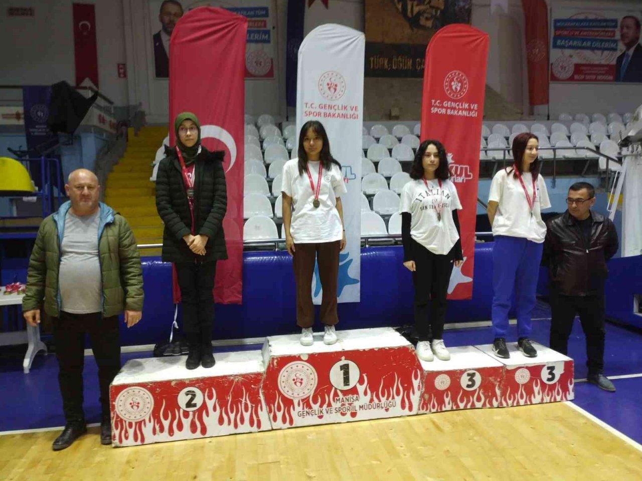Manisa’da genç bilekler il birinciliği için yarıştı