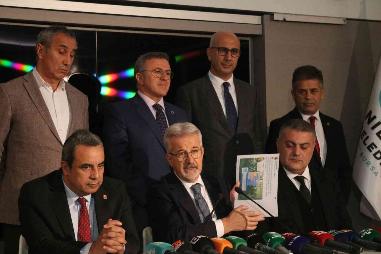 Başkan Turgay Erdem: “Nilüfer Belediyesi’nin LGBT bireylere özel herhangi bir merkezi yoktur”