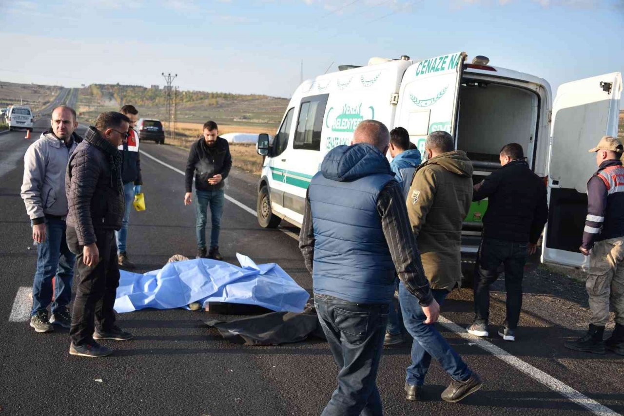 Siverek’te minibüsün çarptığı işçi hayatını kaybetti