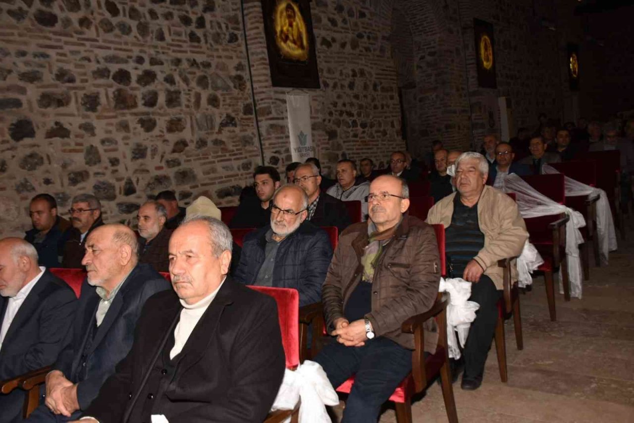 Manisa’da ’Yiğitbaşı Veli Hazretleri Devrinde Şehzadeler Şehri Manisa’ programı düzenlendi