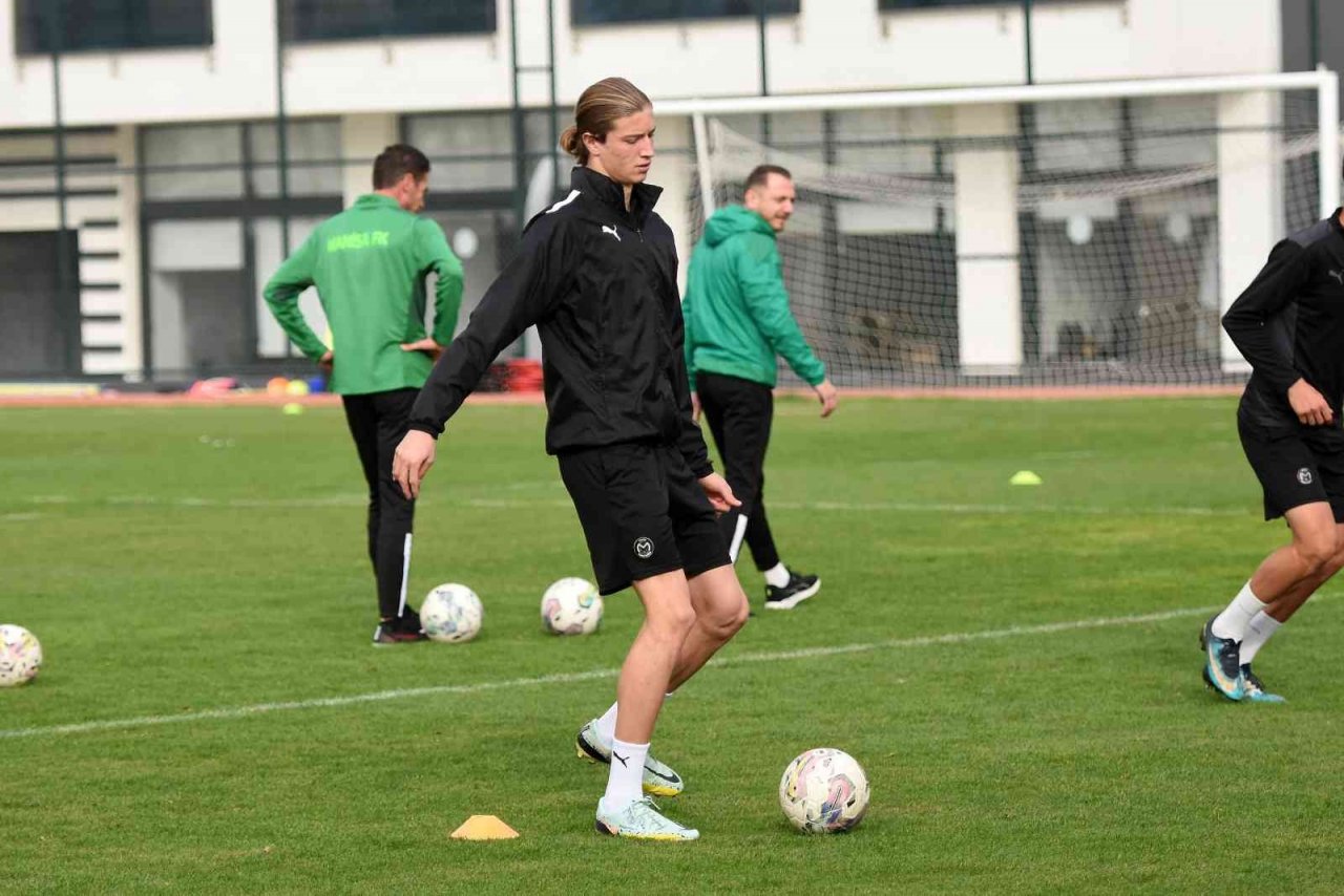 Manisa FK, Göztepe hazırlıklarına başladı