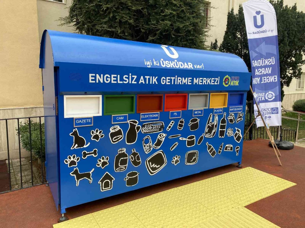 Üsküdar’da görme engelliler, atıklarını sesli sensörler aracılığıyla ayrıştırabilecek
