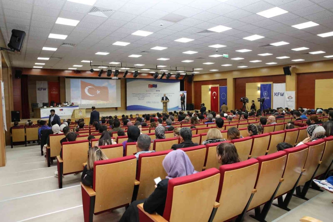 Korumasız gençlerin sporla güçlendirilmesi konuşuldu