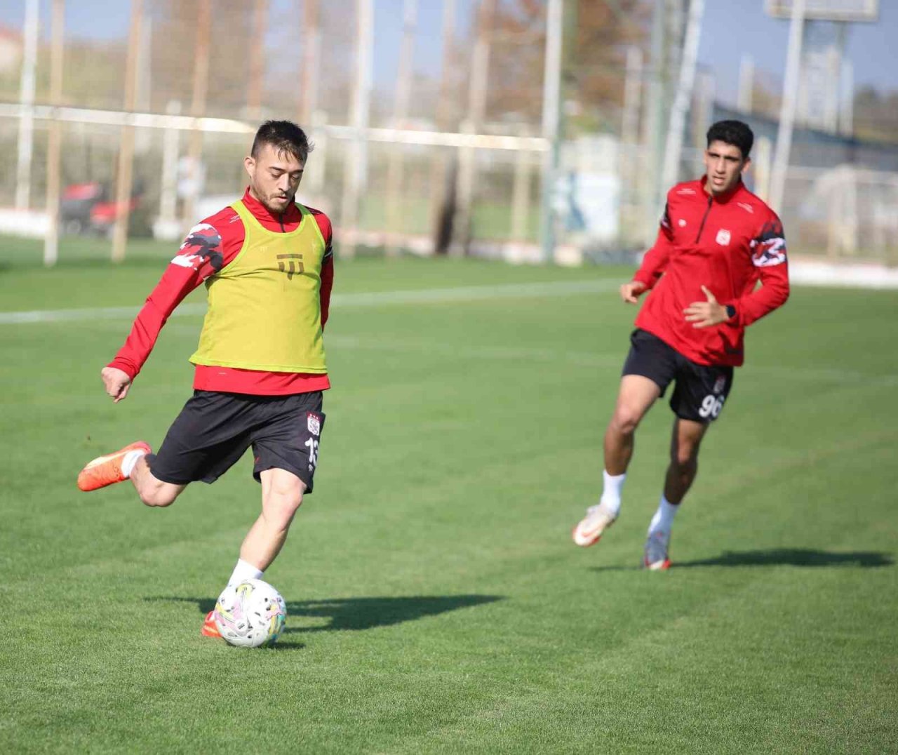 Sivasspor hazırlıklarını Antalya’da sürdürüyor