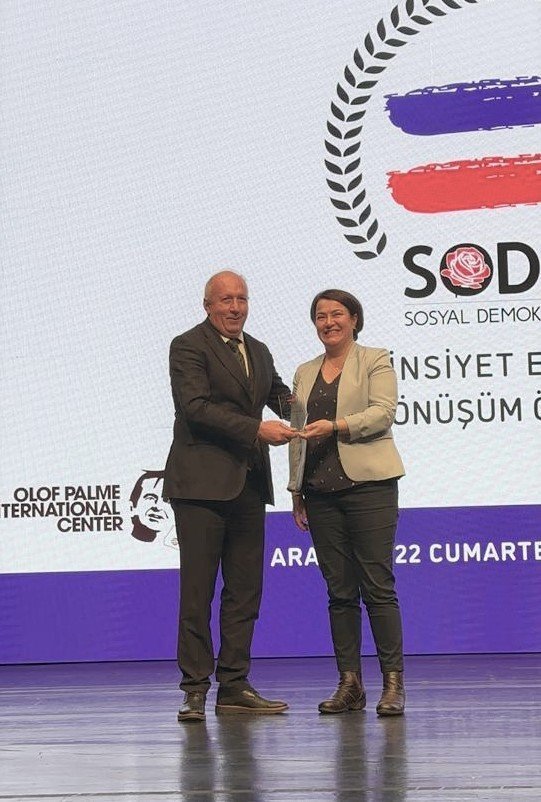 Antalya Büyükşehir Belediyesine SODEV’den ödül
