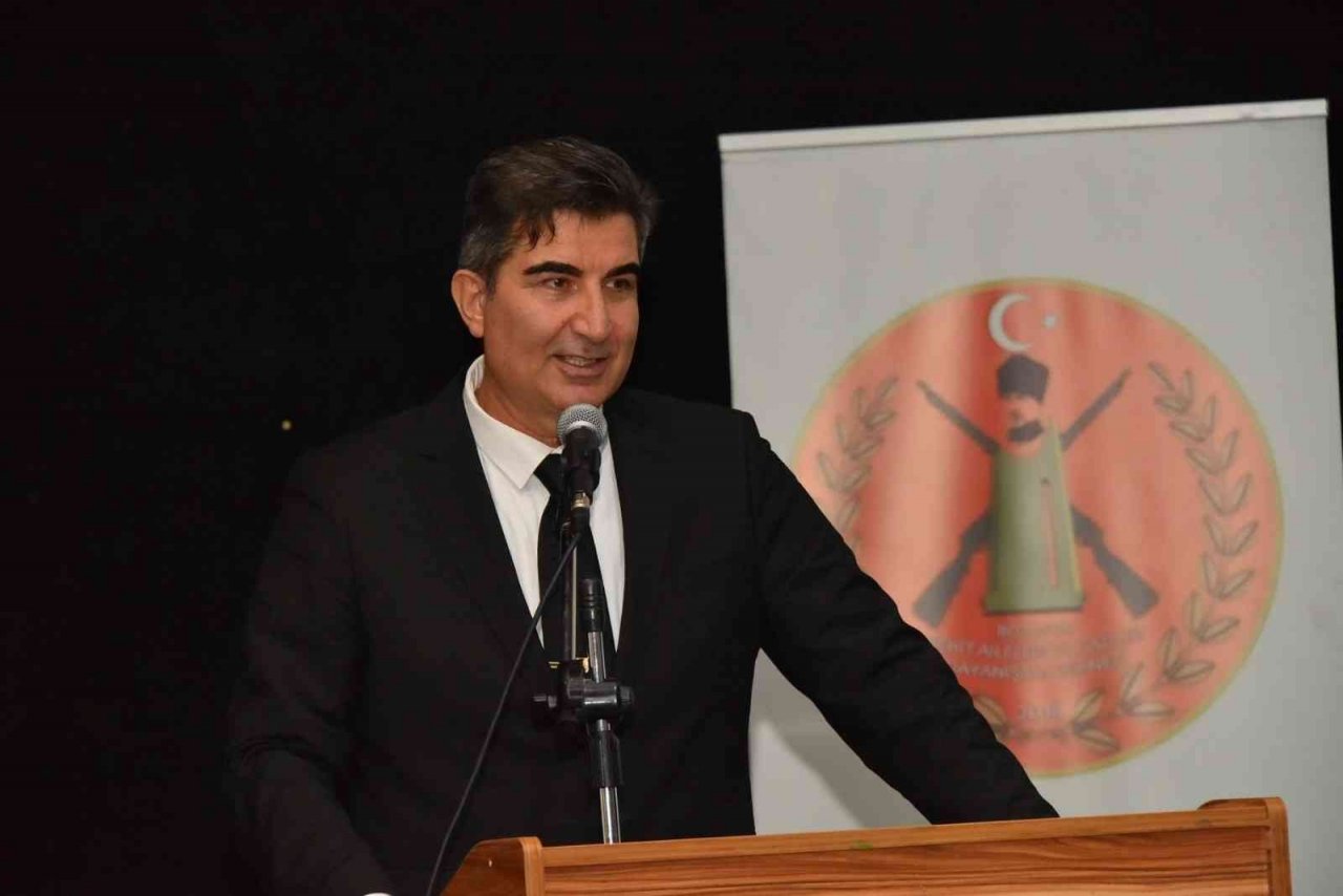 Bozüyük’te “Önce Vatan” isimli konferans düzenlendi