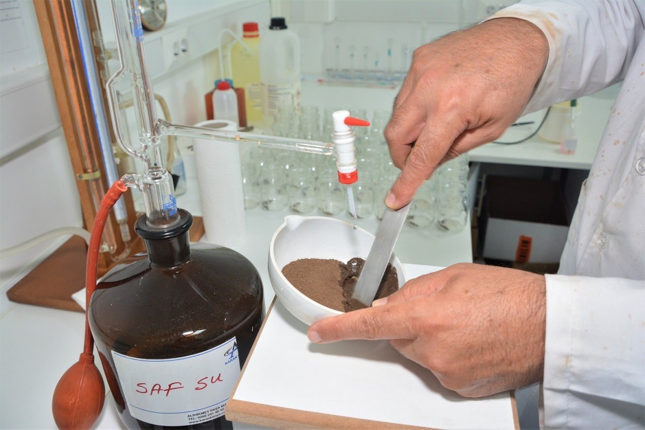 Büyükşehir Tarım Laboratuvarı 43 il, 2 ülkenin numunelerini analiz etti