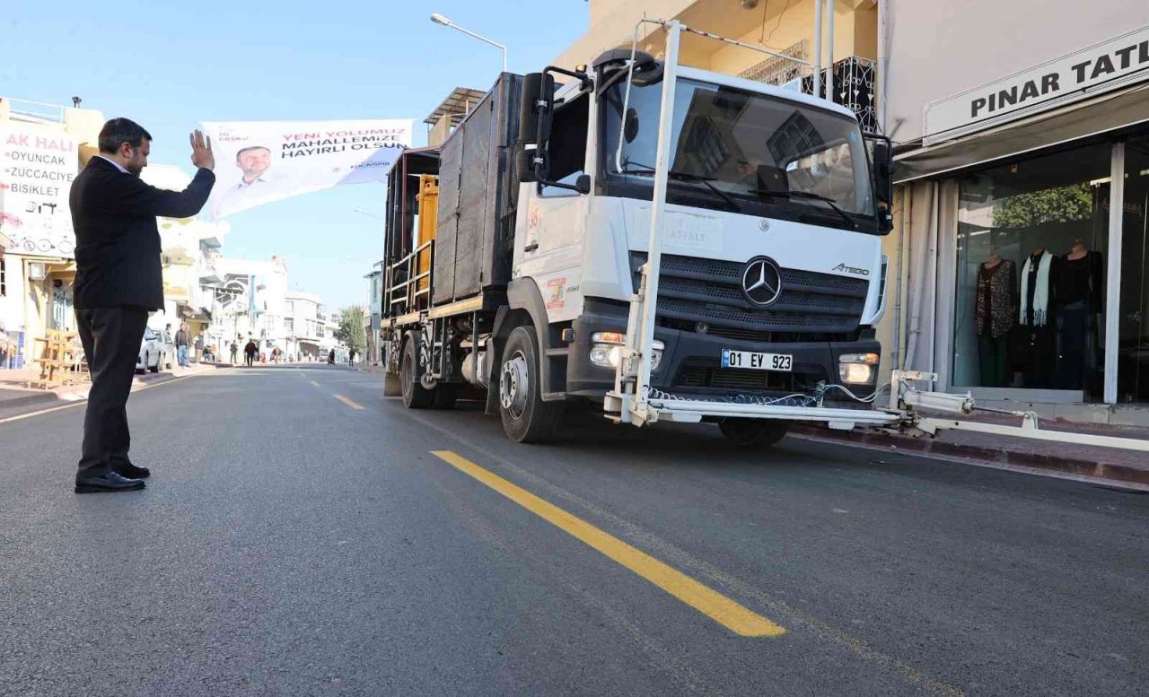 Yüreğir’de Sinema Sokağı yenilendi