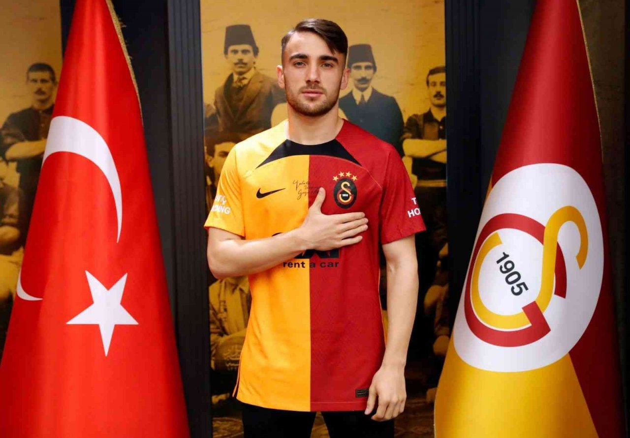 Yunus Akgün, 4 yıl daha Galatasaray’da