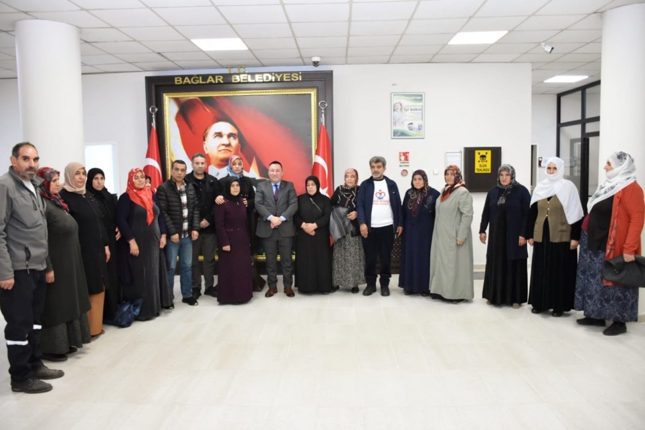 Bağlar Belediye Başkanı Beyoğlu: “Tarihi bir mücadele ortaya koymaktasınız”