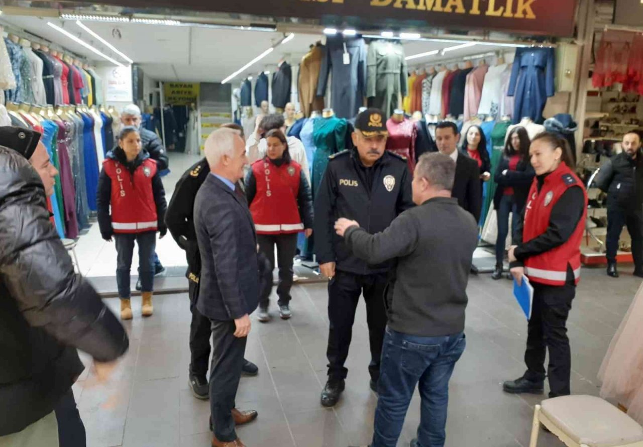 Karabörk, güven timlerini denetledi, esnaf ziyaret etti