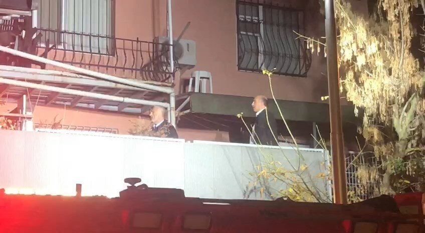 Kadıköy’de korkutan iş yeri yangını