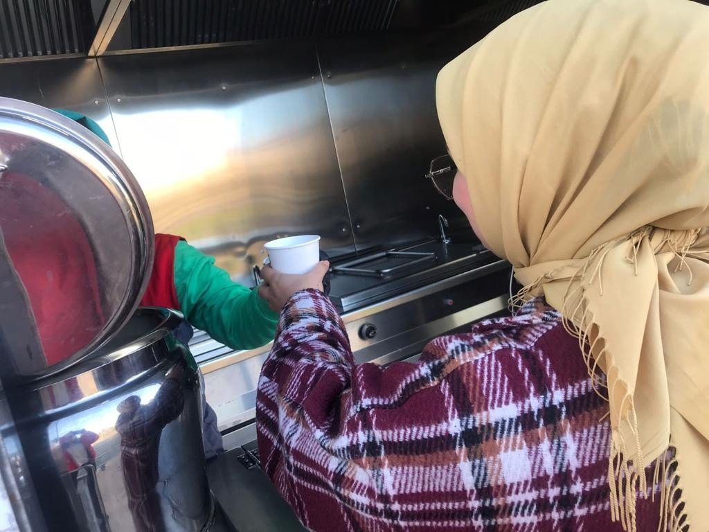 Ordu’da esnaf ve vatandaşa sıcak çorba ikramı