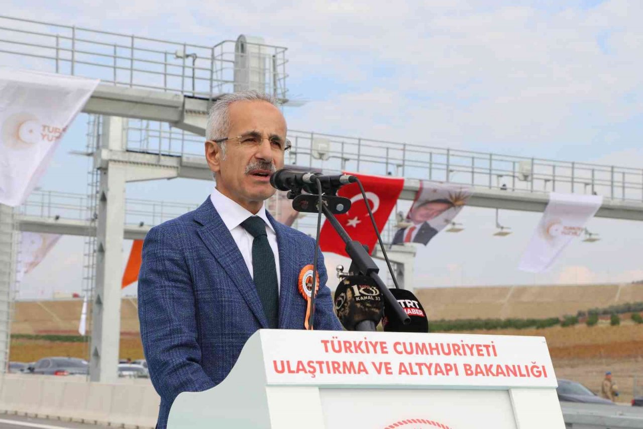 Mersin sanayicisinin hasretle beklediği bağlantı yolu hizmete açıldı