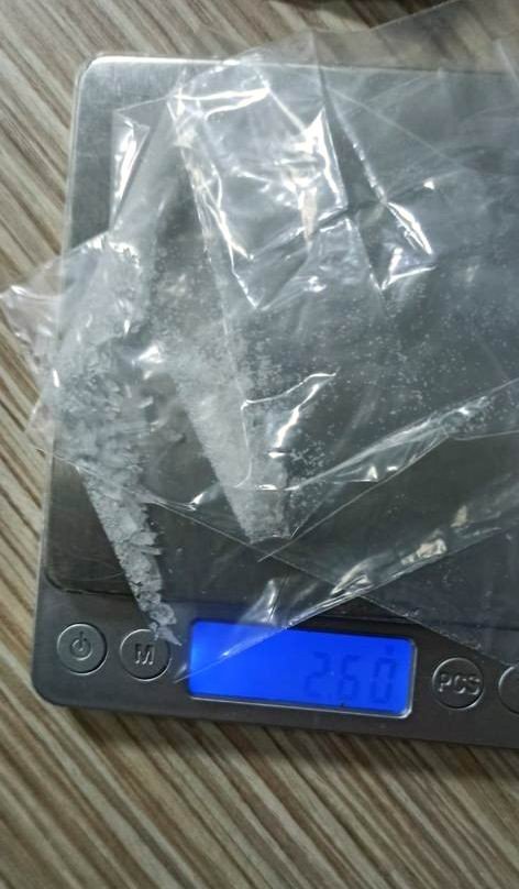 Durumundan şüphelenilen şahıstan uyuşturucu çıktı