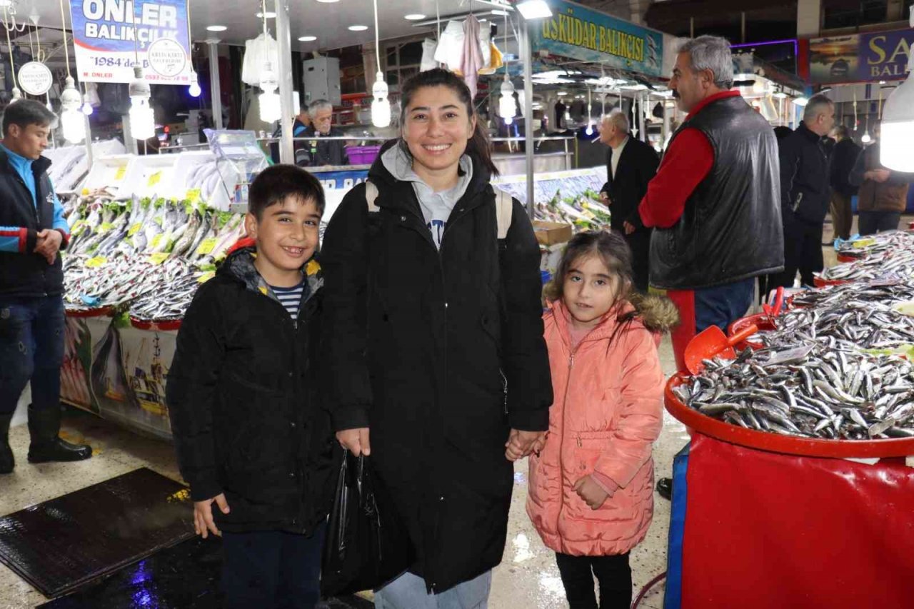 Malatya’da balıkçı tezgahlarının gözdesi ’istavrit’