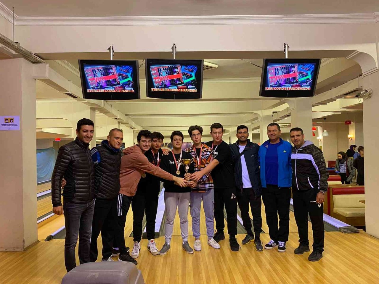 Manisa’da Okul Sporları Gençler Bowling İl Birinciliği tamamlandı