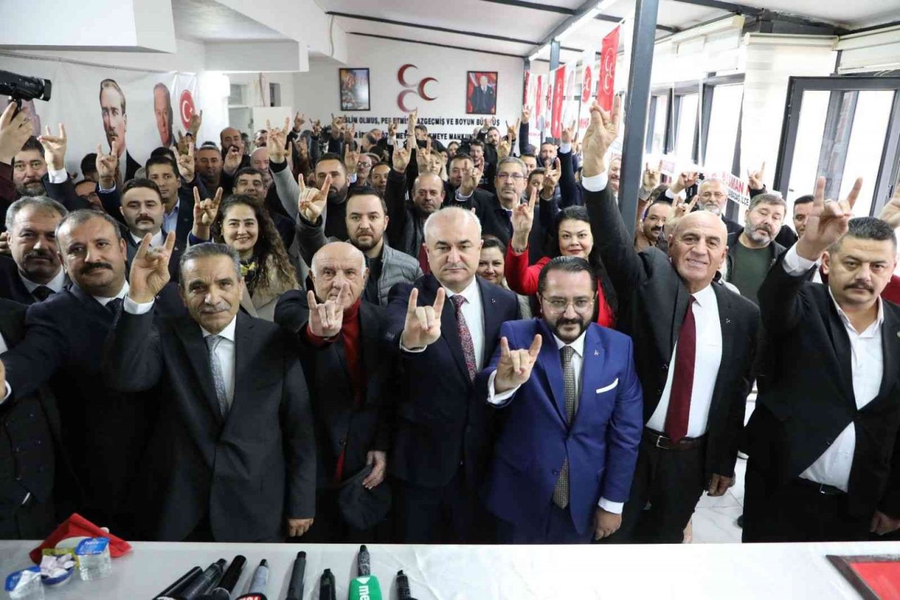 Denizli MHP’de bayrak değişimi