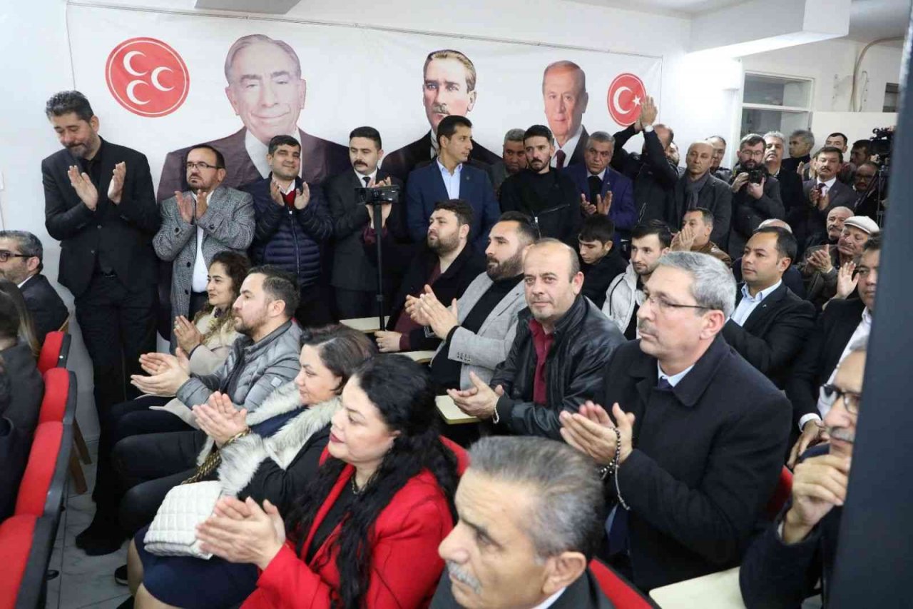 Denizli MHP’de bayrak değişimi