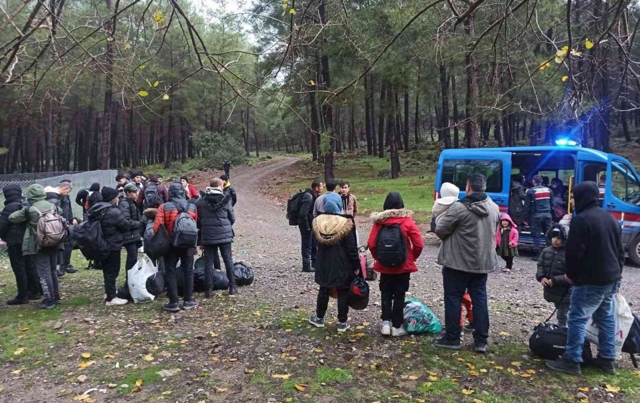 Jandarma göçmen kaçakçılığı yapan suç örgütünü çökertti