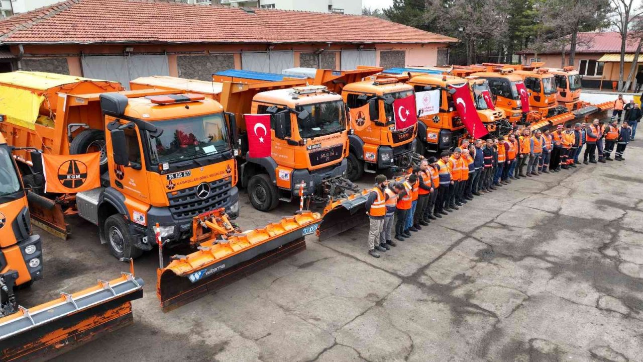Sivas bin personel ve 500 araçla kışa hazır