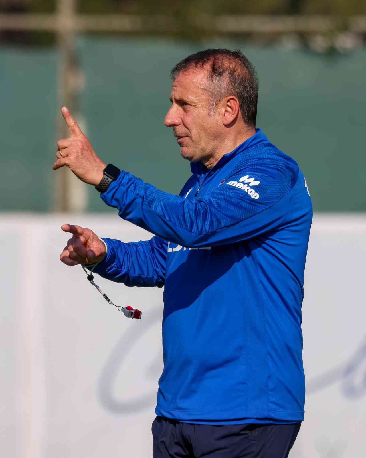 Trabzonspor, yarın Crystal Palace ile karşılaşacak