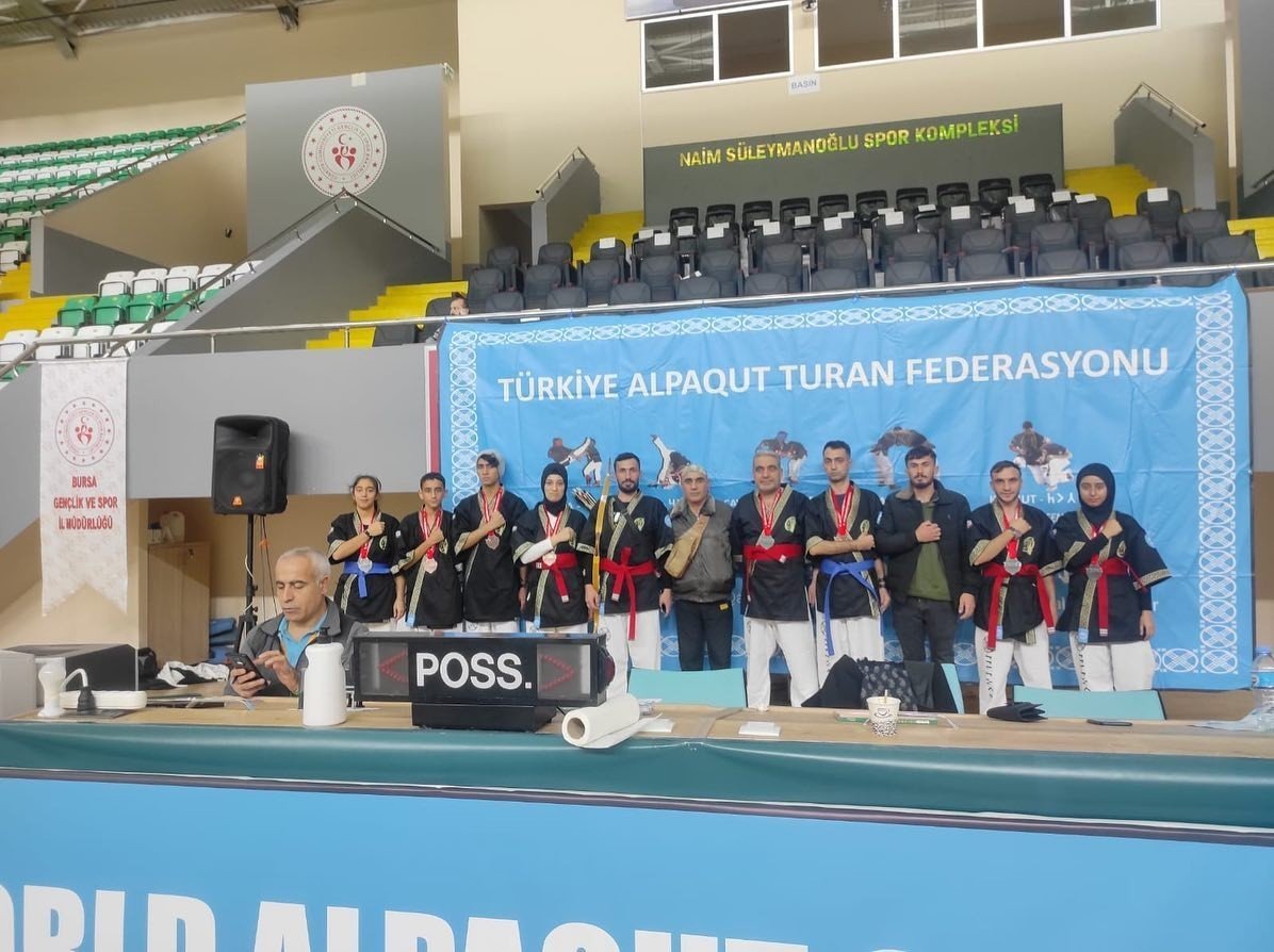 Elazığlı sporculardan 5 madalya