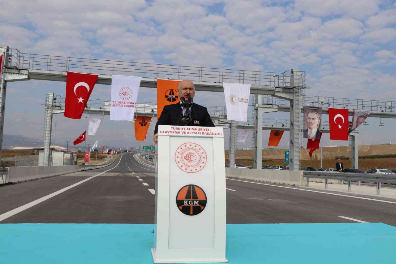 Karayollarında yıllık tasarruf miktarı yaklaşık 55 milyar liraya ulaştı