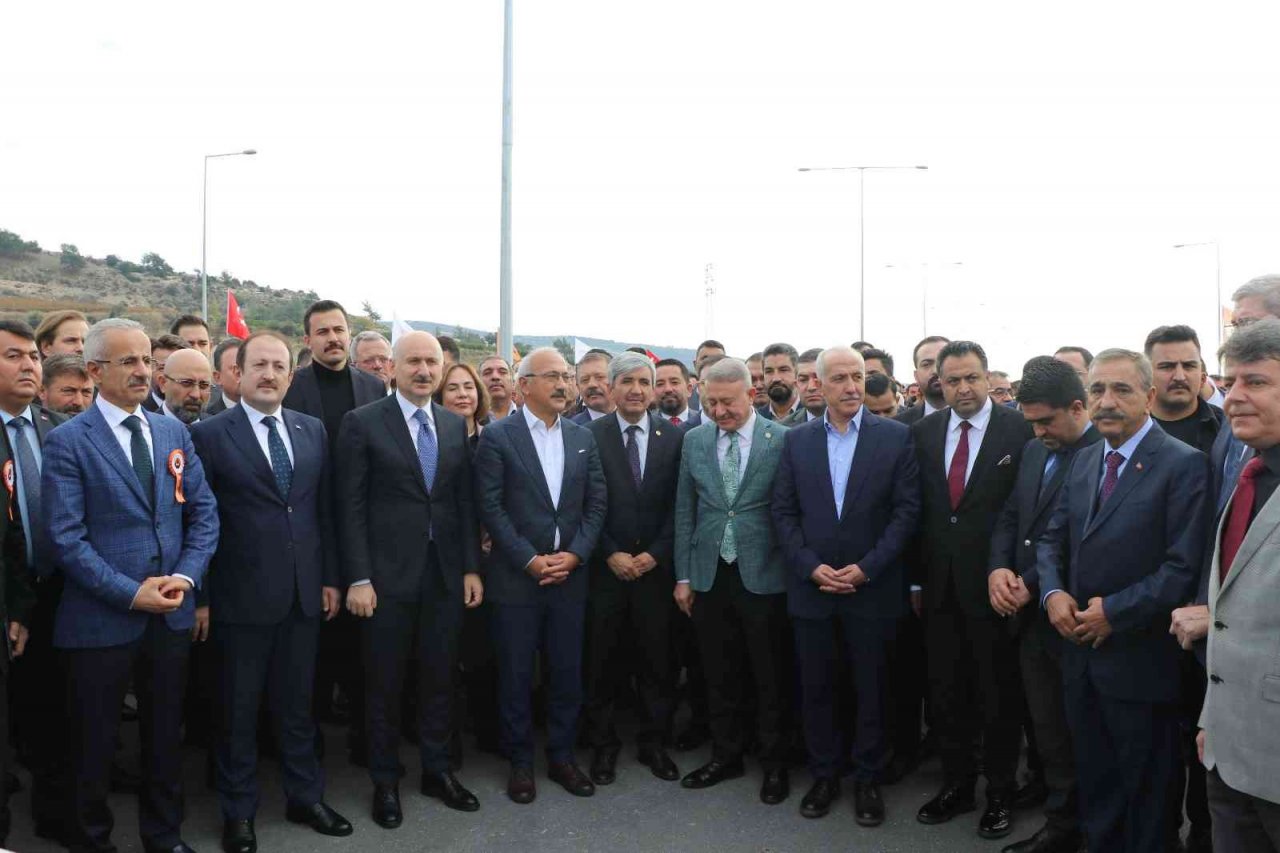 Karayollarında yıllık tasarruf miktarı yaklaşık 55 milyar liraya ulaştı