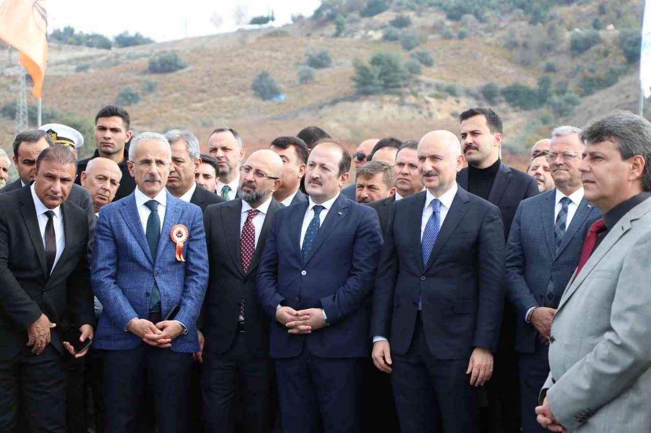 Karayollarında yıllık tasarruf miktarı yaklaşık 55 milyar liraya ulaştı