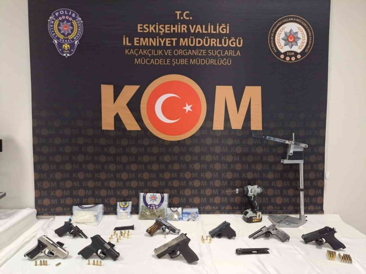 Eskişehir’de Silindir Operasyonu’nda 30 kişi gözaltına alındı