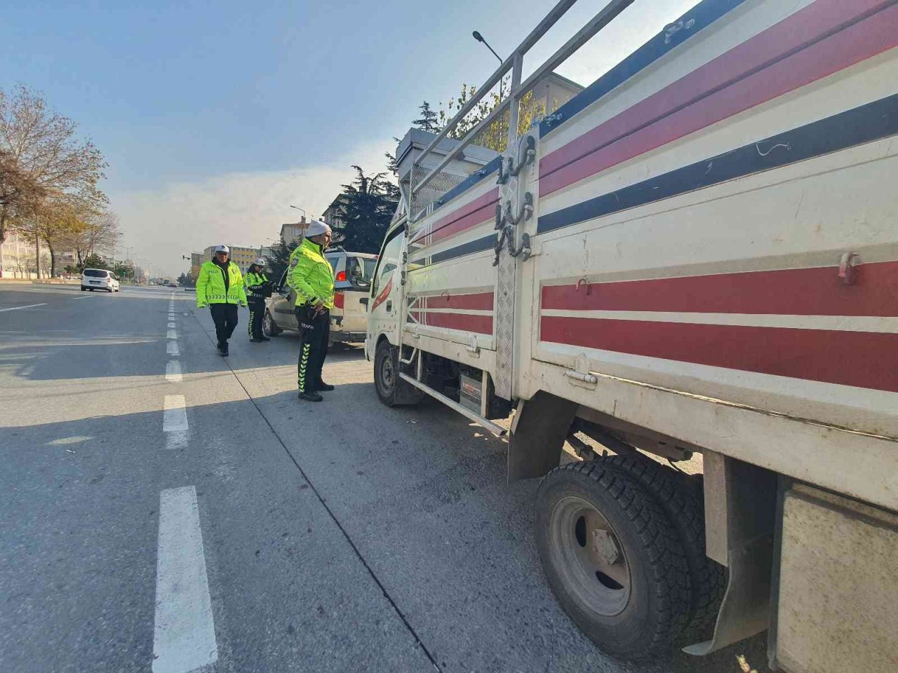 Kayseri’de kış lastiği denetimleri sürüyor, cezası bin 152 TL